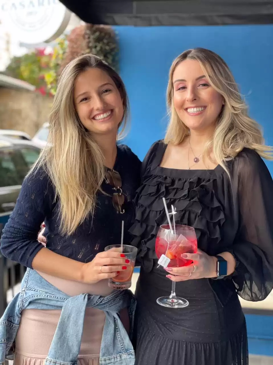 Jornalista Beatriz Moon comemora aniversário com família e amigos
