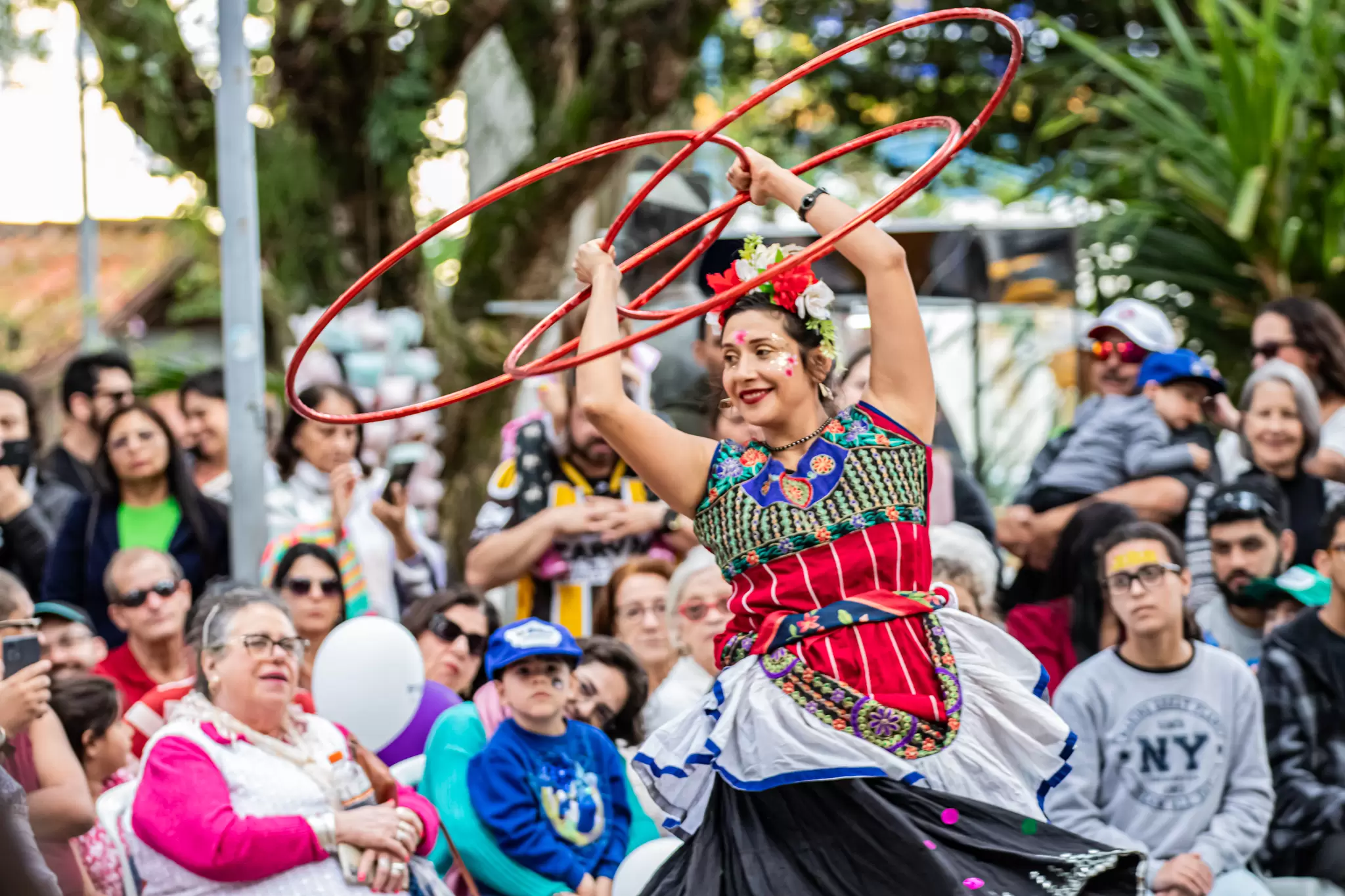 Palco Aberto leva arte e alegria ao Morro do Quilombo neste domingo (9)