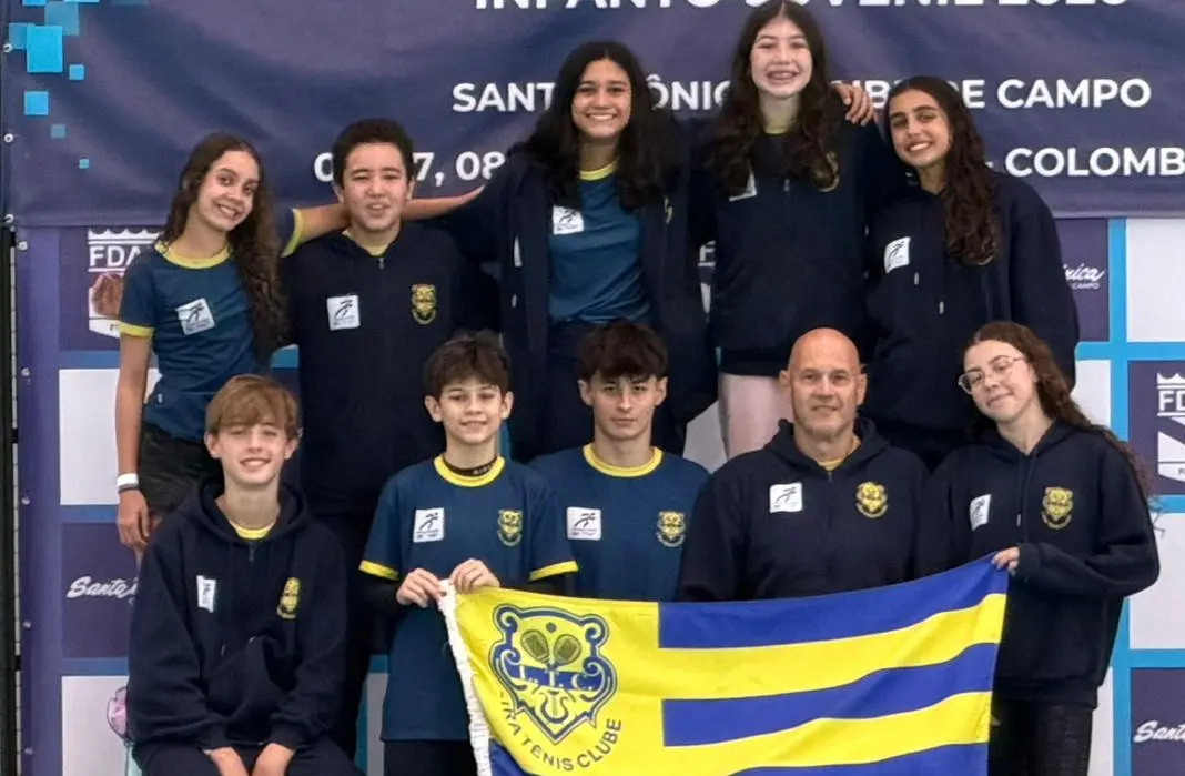 Lira Tênis Clube conquista índices para Campeonatos Brasileiros e soma 11 medalhas no Sul-Brasileiro Infantojuvenil