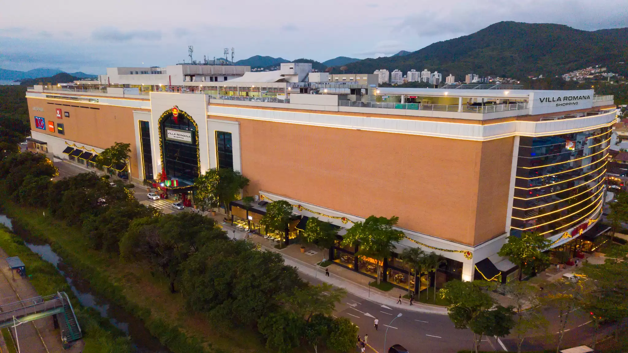 “Turma do Batman” apoia campanha de doação de alimentos domingo (6), no Villa Romana Shopping