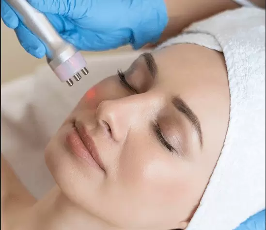 Tecnologia coreana é queridinha do inverno e aliada no rejuvenescimento facial