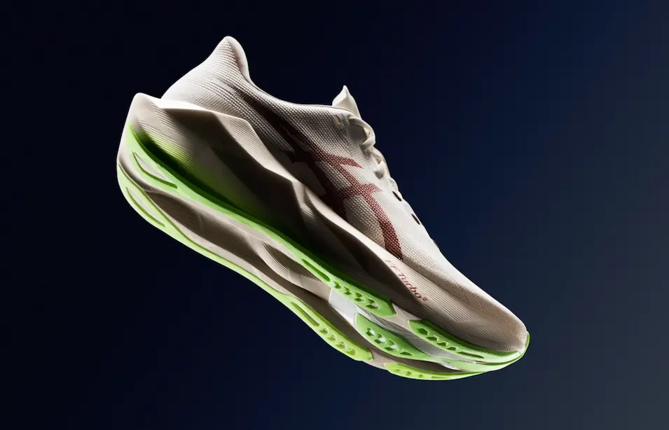 Asics lança o Novablast™ 6, nova geração do tênis mais utilizado globalmente no Strava em 2025
