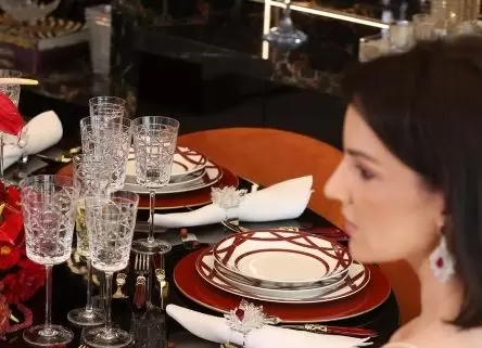 Nova embaixadora da Celadon apresenta coleção exclusiva da Missoni Home para o Natal