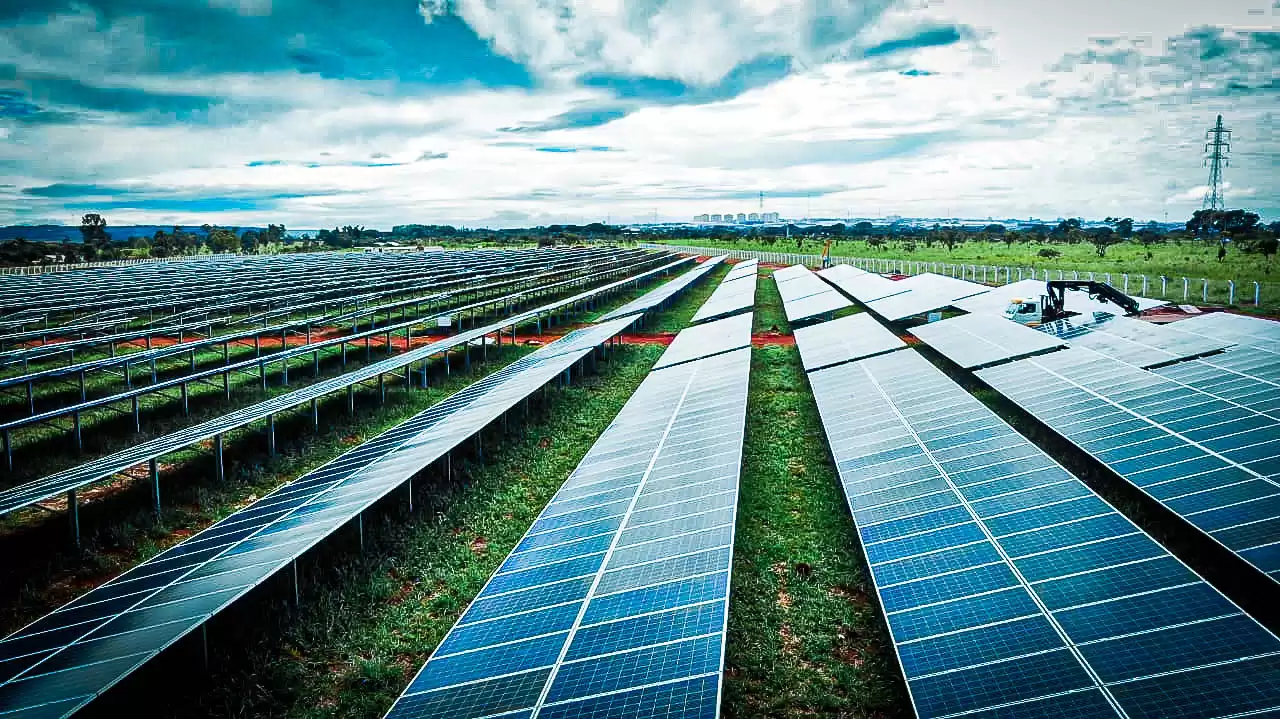 Claro amplia produção de energia limpa com usina solar desenvolvida pela EDP