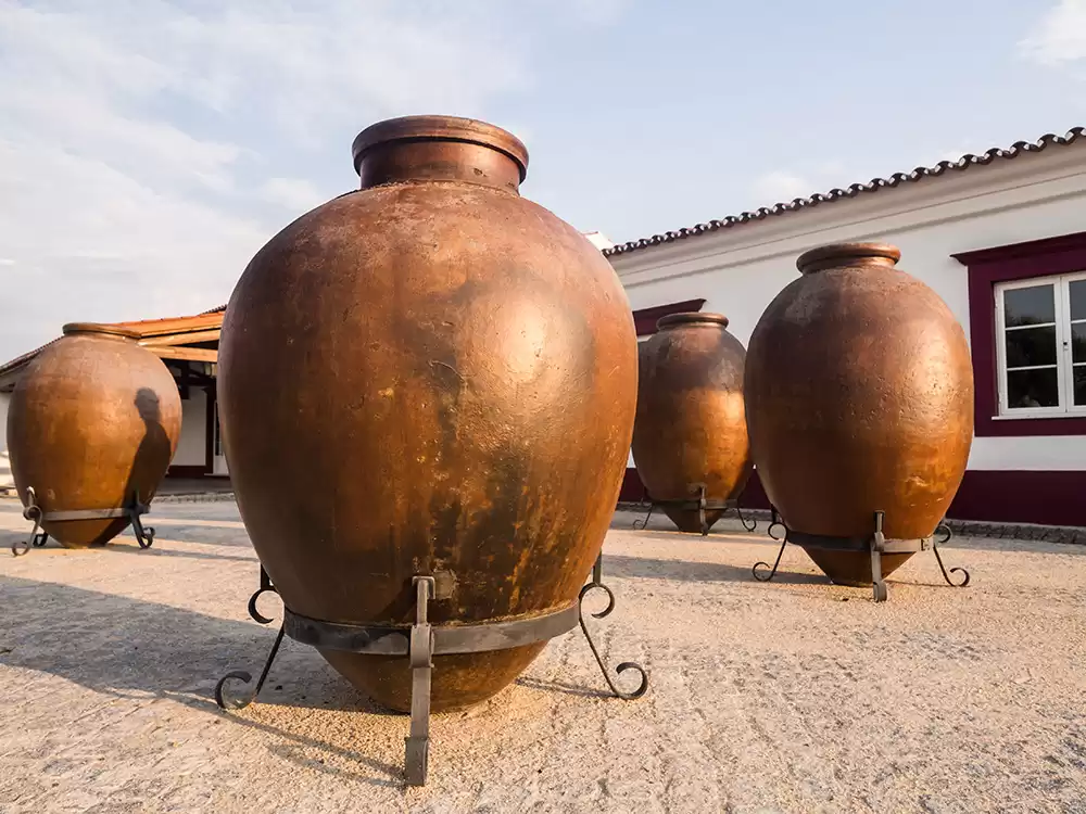 Vinho de talha ganha nova rota turística no Alentejo